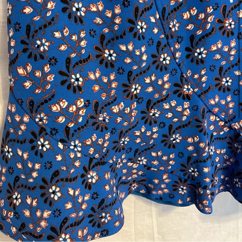 J. Crew Women's Size 12 Skirt Blue Floral Flounce Hem - Picture 4 of 6
